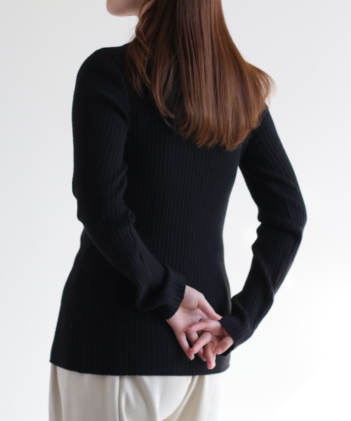 cepo（セポ）の「クルーネックリブニットカーディガン（カーディガン/ボレロ・レディース・グレー/オフホワイト/ブラック・M）」の21枚目の写真