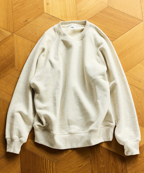 FREAK'S STORE(フリークスストア)の「COMFORT HEATHER ヴィンテージライク 裏毛ラグラン クルーネックスウェット(スウェット・メンズ・オフホワイト/チャコールグレー/ライトグレー/その他1・SMALL/MEDIUM/LARGE)」の2枚目の写真
