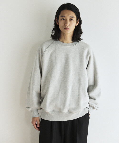 FREAK'S STORE(フリークスストア)の「COMFORT HEATHER ヴィンテージライク 裏毛ラグラン クルーネックスウェット(スウェット・メンズ・オフホワイト/チャコールグレー/ライトグレー/その他1・SMALL/MEDIUM/LARGE)」の21枚目の写真