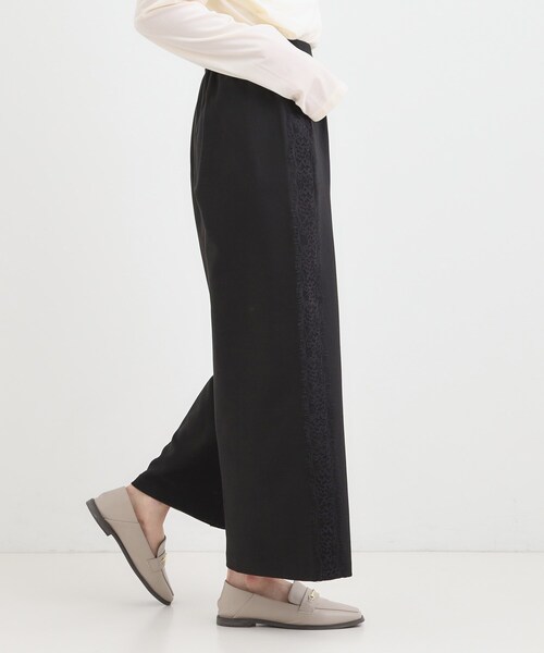 Cutie Blonde（キューティーブロンド）の「サイドレースワイドパンツ（その他パンツ・レディース・ブラック/グレー・04/03/02/01）」の8枚目の写真