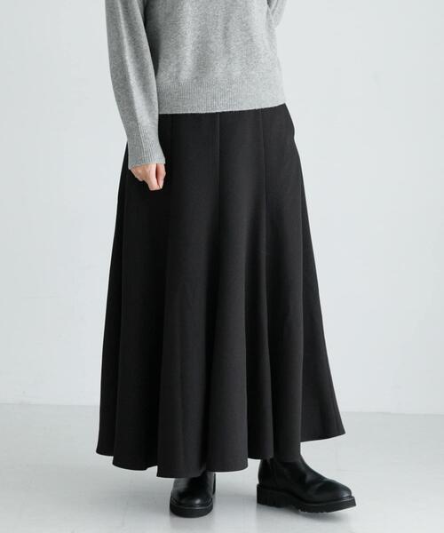 URBAN RESEARCH Sonny Label（アーバンリサーチサニーレーベル）の「『WEB限定』マーメイドフレアスカート（スカート・レディース・ブラック/チャコールグレー/ベージュ系その他・36/38）」の2枚目の写真