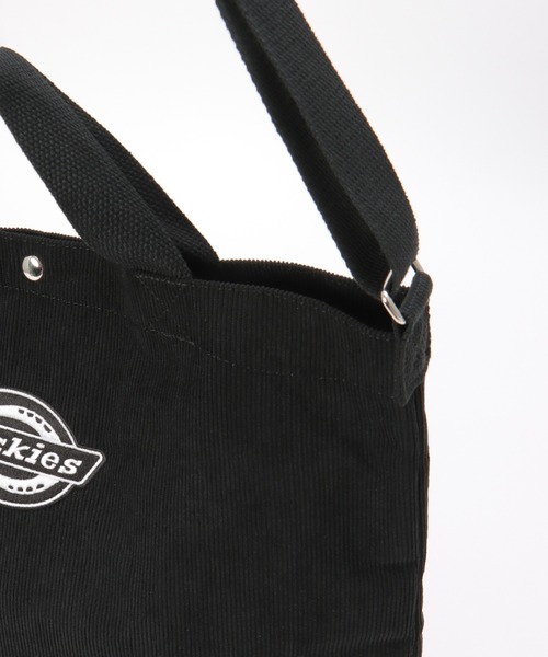 ikka(イッカ)の「Dickies ディッキーズ コーデュロイショルダーバッグ(ショルダーバッグ・メンズ・ベージュ/ブラック/ブラウン・FREE)」の11枚目の写真