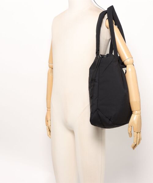 COBMASTER(コブマスター)の「【COBMASTER/コブマスター】COB PADDED-MUFFIN DRAWSTRING TOTE /パデットトートバッグ(トートバッグ・レディース・オレンジ/グレー/ブラック・フリー)」の14枚目の写真