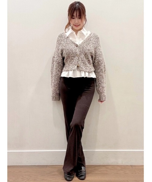 GAP（ギャップ）の「モダン ワイドリブ フレアパンツ（その他パンツ・レディース・ブラック/ブラウン・L/XXS/M/XS/S）」の6枚目の写真