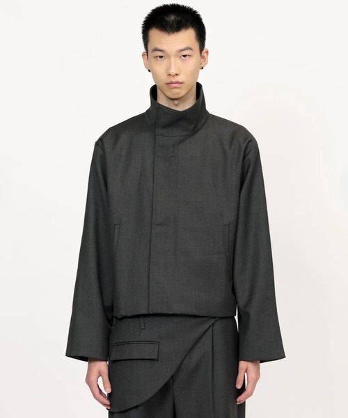 GOAT ESSENCE(ゴートエッセンス)の「STAND COLLAR JACKET(ブルゾン・メンズ・グレー/ブラック/ベージュ・1/2/3)」の6枚目の写真