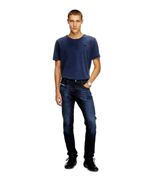 DIESEL(ディーゼル)の「メンズ スリムフィットデニムパンツ 2019 D-STRUKT L.30(デニムパンツ・メンズ・インディゴブルー・26inch/28inch/32inch/30inch/34inch)」の4枚目の写真