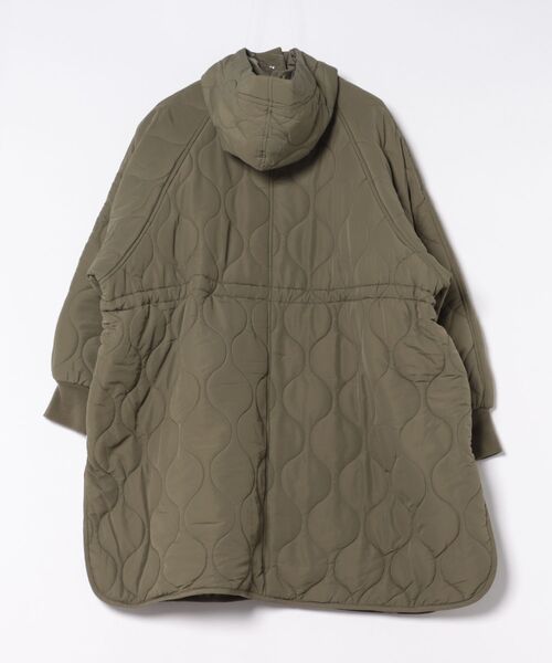 URBAN ISLAND SOCIETY（アーバンアイランドソサエティ）の「【URBAN ISLAND SOCIETY/アーバンアイランドソサエティ】UIS QUILT JACKET/キルティングコート フード付き ロング丈 カジュアル アウター（その他アウター・レディース・ブラック/カーキ/アイボリー・FREE）」の6枚目の写真