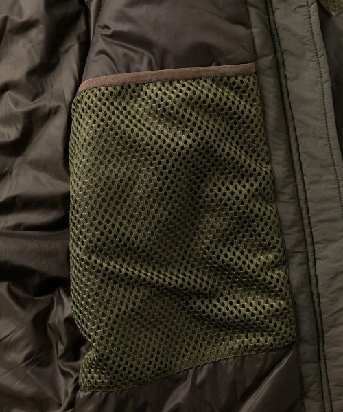 WILD THINGS（ワイルドシングス）の「WILD THINGS HAPPY JACKET（ワイルドシングス ハッピージャケット）（ナイロンジャケット・メンズ・ブラック/オリーブ系/ネイビー系・SMALL/MEDIUM/LARGE/X-LARGE）」の7枚目の写真