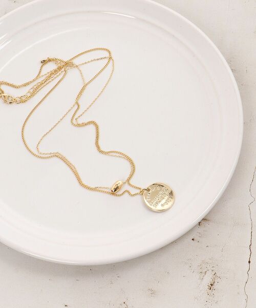 le.coeur blanc（ルクールブラン）の「O サークルモチーフ2連ネックレス（ネックレス・レディース・ゴールド・FREE）」の6枚目の写真