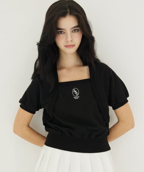 AWESOME STUDIO(オーサムスタジオ)の「半袖ボレロレイヤードスウェットシャツブラック(Tシャツ/カットソー・レディース・その他・FREE)」の5枚目の写真
