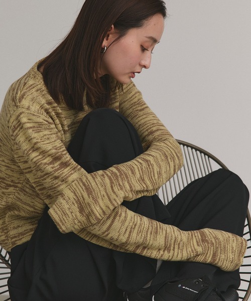 ad thie（アドティエ）の「ショート丈 ミックスニット プルオーバー（ニット/セーター・レディース・ライトグリーン/ブラック/アイボリー/グレー・FREE）」の4枚目の写真