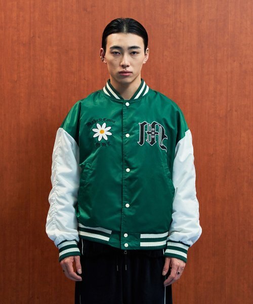 WMC(ダブリューエムシー)の「ニューモダンバスティジャケット_GREEN(スタジャン・レディース・グリーン・MEDIUM/LARGE/X-LARGE)」の1枚目の写真