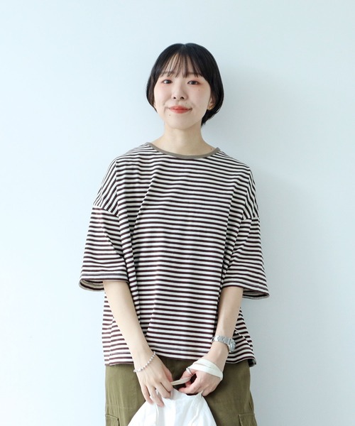 PAR ICI（パーリッシィ）の「ボーダー配色バインダー 5分袖BIG Tシャツ【SEASON COLOR】（Tシャツ/カットソー・レディース・ダークブラウン/ピンク系その他2/ブラック/マスタード/イエロー/グリーン系その他/カーキ/イエロー系その他/ブルー系その他・FREE）」の2枚目の写真