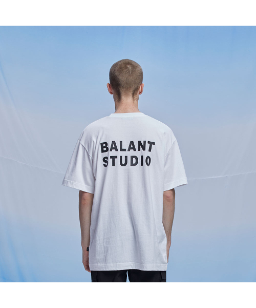BALANT(バラント)の「スタンダードフォームB スタジオTシャツ - ホワイト(Tシャツ/カットソー・メンズ・その他・MEDIUM/LARGE)」の3枚目の写真