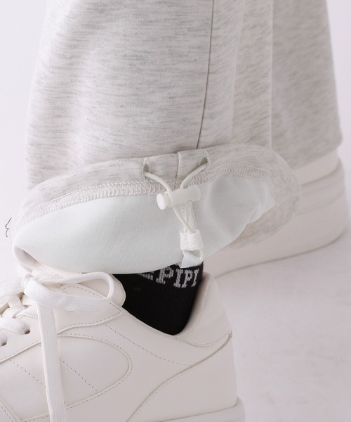 repipi armario（レピピ アルマリオ）の「ダンボールスウェットパンツ（スウェットパンツ・キッズ・グレー/アイボリー/ブラック・SMALL/MEDIUM/LARGE）」の4枚目の写真