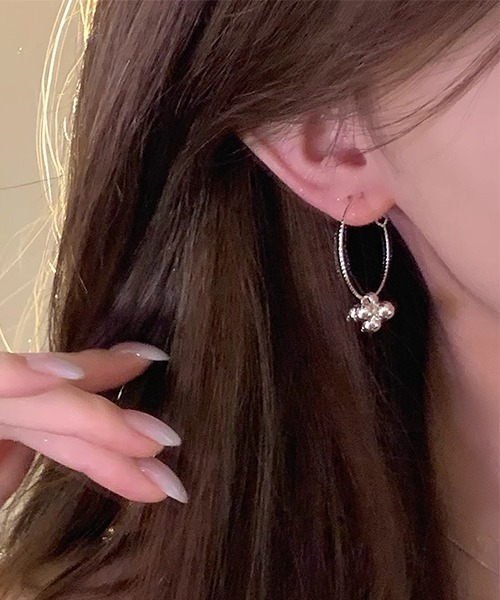 デザインフープリングピアス/レディース/両耳用(T3)（ピアス（両耳用
