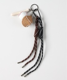 Right-on（ライトオン）の「【Right-on Basic】パラコードキーチャーム (キーホルダー / カラビナ付き / ストリート / アメカジ / バッグチャーム / プレゼント)（キーホルダー）」