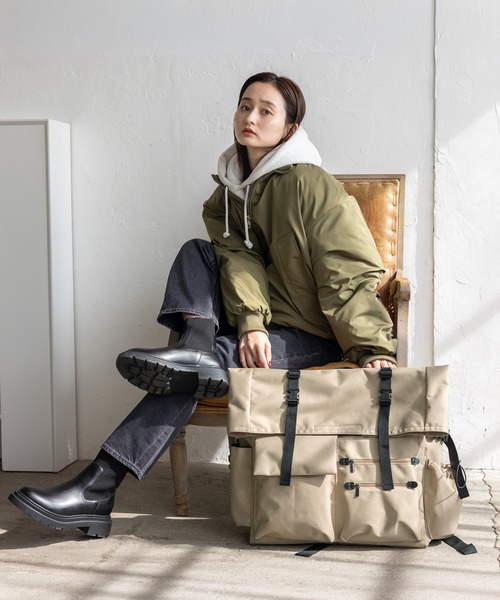 VitaFelice（ヴィータフェリーチェ）の「スクエアスケッチリュックサック（ショルダーバッグ・レディース・ブラック/ネイビー/ベージュ・FREE）」の14枚目の写真