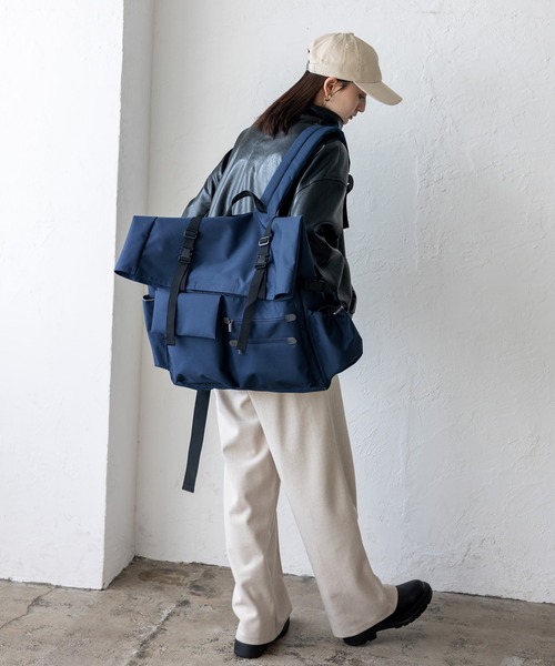 VitaFelice（ヴィータフェリーチェ）の「スクエアスケッチリュックサック（ショルダーバッグ・レディース・ブラック/ネイビー/ベージュ・FREE）」の12枚目の写真