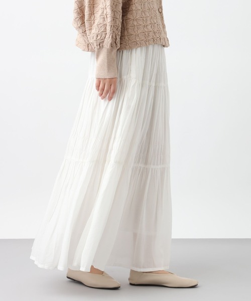 studio CLIP(スタディオクリップ)の「《natural by clip》レーヨンシャーリングロングスカート(スカート・レディース・イエロー/ブラック/オフホワイト・FREE)」の9枚目の写真