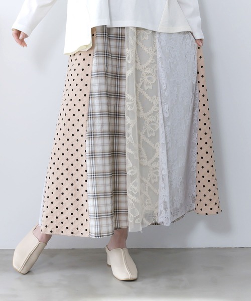 iS ScoLar（イズスカラー）の「561211：ドット×チェック×チュール×レース切替スカート（スカート・レディース・ブラック/アイボリー・M）」の2枚目の写真