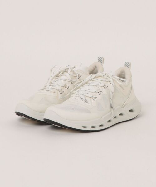 ECCO(エコー)の「ECCO 涼やか足元快適 BIOM 720 レディース スニーカー(スニーカー・レディース・ホワイト・38/37/36)」の1枚目の写真