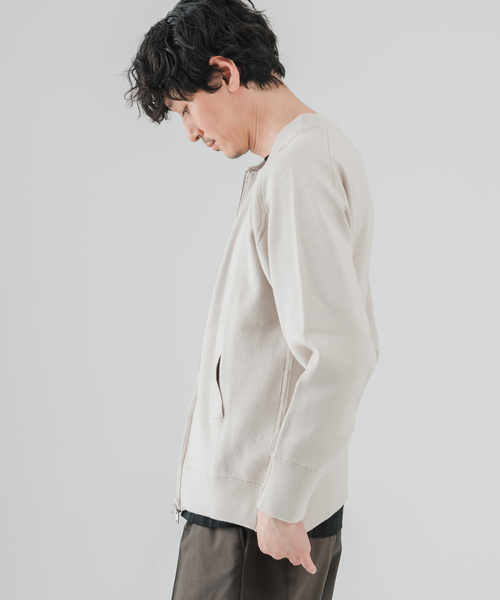 EDIFICE(エディフィス)の「スウェットライク トラックジャケット(ニット/セーター・メンズ・ベージュ/ネイビー/レッド・MEDIUM/LARGE)」の8枚目の写真