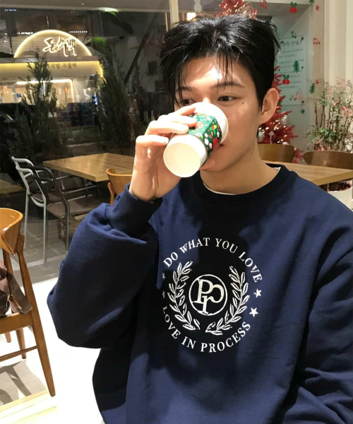 PROCESS(プロセス)の「Classic Love Sweatshirt - Navy(スウェット・メンズ・その他・FREE)」の1枚目の写真