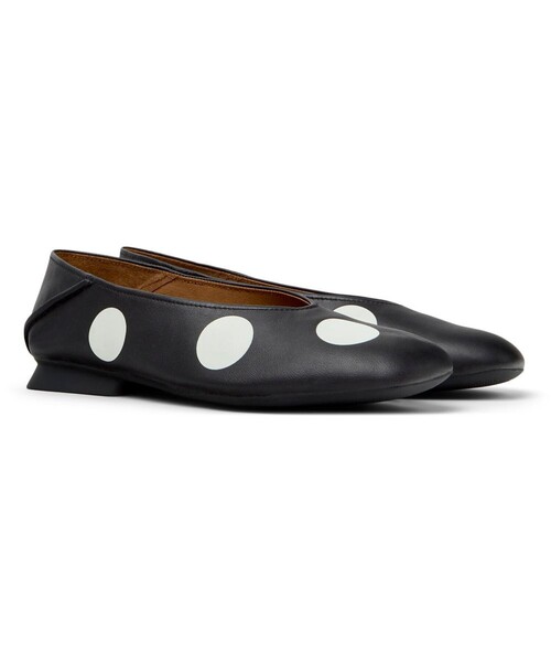 CAMPER（カンペール）の「[カンペール] TWINS / カジュアルシューズ（パンプス・レディース・ブラック・24.0cm/25.5cm/25.0cm/23.5cm/23.0cm/22.5cm）」の2枚目の写真