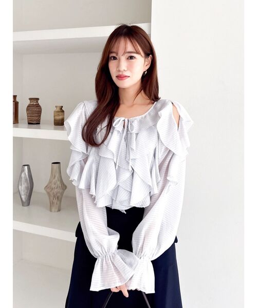 dazzlin（ダズリン）の「シアーウェーブフリルブラウス（シャツ/ブラウス・レディース・グレー/オフホワイト/オレンジ・FREE）」の11枚目の写真