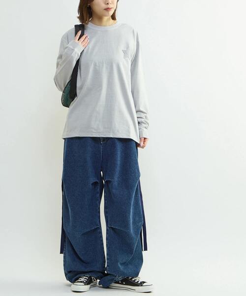CONVERSE TOKYO(コンバーストウキョウ)の「STAR★ PATCH LETTERING LONGSLEEVE TEE(Tシャツ/カットソー・レディース・パープル/ネイビー/ライトグレー/ブラック・MEDIUM/SMALL)」の6枚目の写真