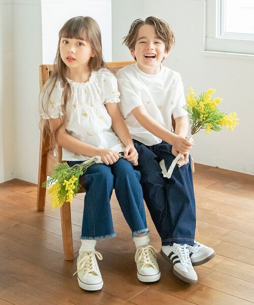 BRANSHES（ブランシェス）の「【おそろい】花刺しゅうブラウス（シャツ/ブラウス・キッズ・オフホワイト/ブルー・80/110/140/130/150/120/90/100）」の8枚目の写真