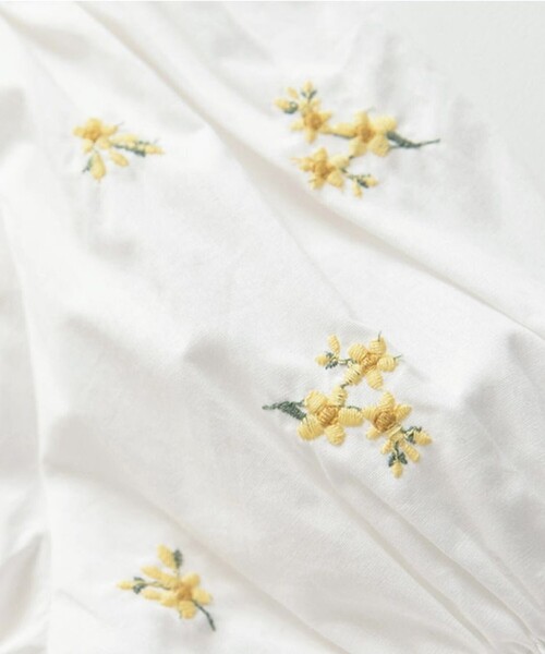 BRANSHES（ブランシェス）の「【おそろい】花刺しゅうブラウス（シャツ/ブラウス・キッズ・オフホワイト/ブルー・80/110/140/130/150/120/90/100）」の9枚目の写真