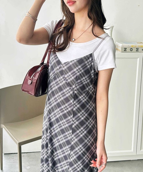 GeeRA(ジーラ)の「シアーチェックキャミワンピース(ワンピース・レディース・ブラック/ネイビー・MEDIUM/LARGE/X-LARGE)」の3枚目の写真