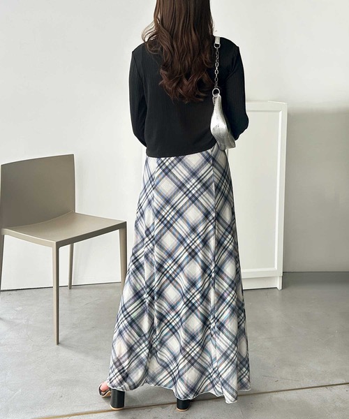 GeeRA(ジーラ)の「シアーチェックキャミワンピース(ワンピース・レディース・ブラック/ネイビー・MEDIUM/LARGE/X-LARGE)」の16枚目の写真