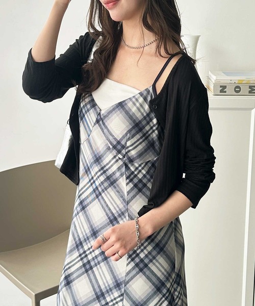 GeeRA(ジーラ)の「シアーチェックキャミワンピース(ワンピース・レディース・ブラック/ネイビー・MEDIUM/LARGE/X-LARGE)」の11枚目の写真