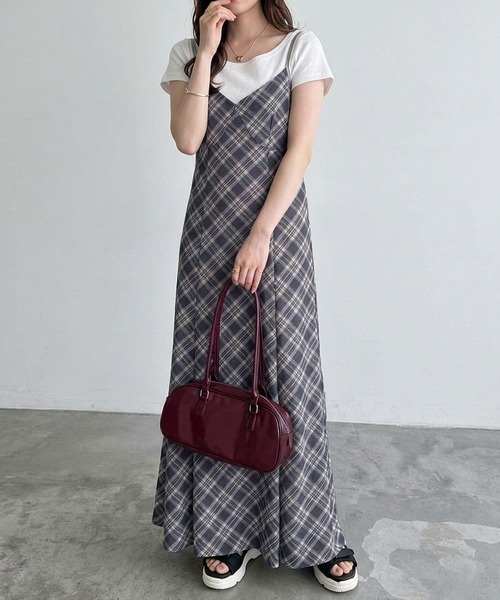 GeeRA（ジーラ）の「シアーチェックマーメイド風キャミワンピース（ワンピース・レディース・ブラック/ネイビー・MEDIUM/LARGE/X-LARGE）」の20枚目の写真