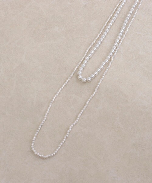fredy emue（フレディエミュ）の「大小パール2連ネックレス（ネックレス・レディース・オフホワイト・FREE）」の5枚目の写真