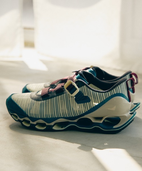 MIZUNO(ミズノ )の「WAVE PROPHECY STRAP 2 D1GA260303(スニーカー・メンズ・マルチ・26.5cm/25.0cm/24.5cm/24.0cm/23.5cm/23.0cm/28.0cm/27.5cm/27.0cm)」の19枚目の写真