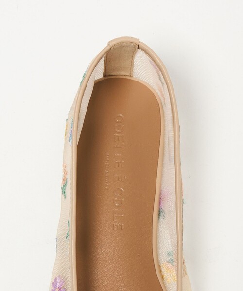 ODETTE E ODILE(オデットエオディール)の「フラワーチュール フラット10↑(パンプス・レディース・ベージュ・25cm/24.5cm/24cm/23.5cm/23cm/22.5cm/22cm)」の13枚目の写真