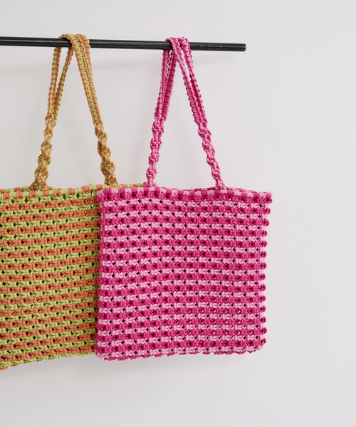 The Bagmati（ザバグマティ）の「【The Bagmati/バグマティ】コード編みバッグ（トートバッグ・レディース・オレンジ系/ピンク系/ブラウン系/ブルー系/ブラック系・FREE）」の4枚目の写真