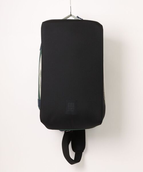 TOPO DESIGNS(トポデザインズ)の「多機能ダッフルバッグ【TOPO DESIGNS】MOUNTAIN DUFFEL 40L(ボストンバッグ・レディース・ブルー/ブラック・ONE SIZE)」の3枚目の写真