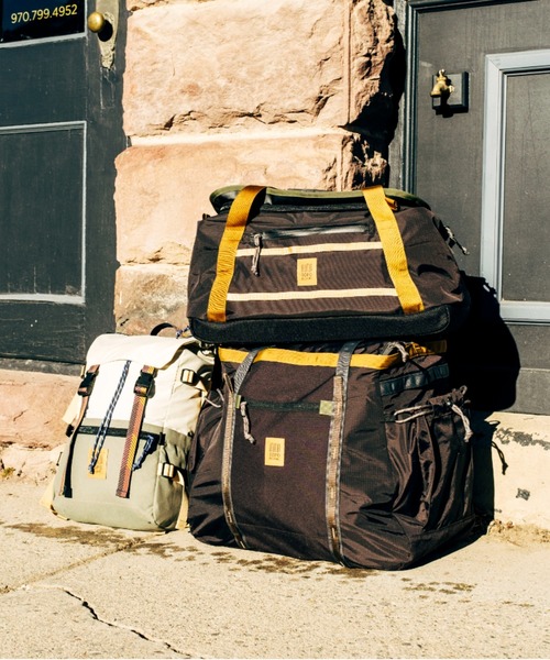 TOPO DESIGNS(トポデザインズ)の「多機能ダッフルバッグ【TOPO DESIGNS】MOUNTAIN DUFFEL 40L(ボストンバッグ・レディース・ブルー/ブラック・ONE SIZE)」の16枚目の写真