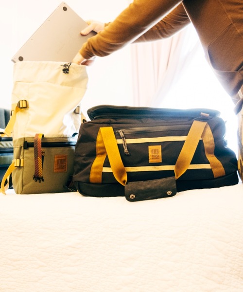 TOPO DESIGNS(トポデザインズ)の「多機能ダッフルバッグ【TOPO DESIGNS】MOUNTAIN DUFFEL 40L(ボストンバッグ・レディース・ブルー/ブラック・ONE SIZE)」の17枚目の写真