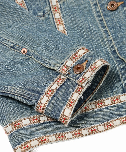 SUGARHILL(シュガーヒル)の「FADED TYROL DENIM JACKET(デニムジャケット・メンズ・ブルー系その他・2)」の4枚目の写真