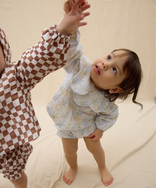 CIAOPANIC TYPY(チャオパニックティピー)の「【BABY】【Qinn】ダブルガーゼヘンリーブラウス:80cm(その他ベビーウェア・キッズ・サックスブルー/ホワイト/ブラウン・80)」の5枚目の写真