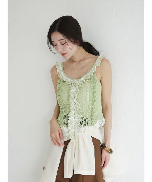 LAGUNAMOON（ラグナムーン）の「フリルデザインノースリニットプルオーバー 【夏服】（ニット/セーター・レディース・グリーン/ブラック/ベージュ・FREE）」の16枚目の写真