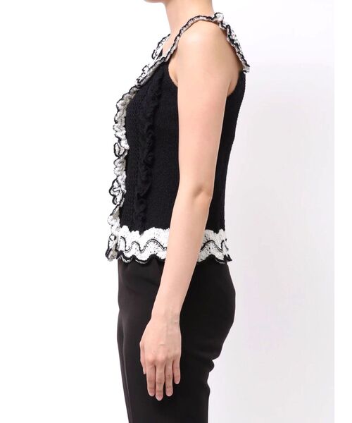 LAGUNAMOON（ラグナムーン）の「フリルデザインノースリニットプルオーバー 【夏服】（ニット/セーター・レディース・グリーン/ブラック/ベージュ・FREE）」の21枚目の写真