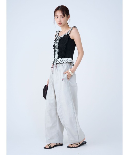 LAGUNAMOON（ラグナムーン）の「フリルデザインノースリニットプルオーバー 【夏服】（ニット/セーター・レディース・グリーン/ブラック/ベージュ・FREE）」の6枚目の写真