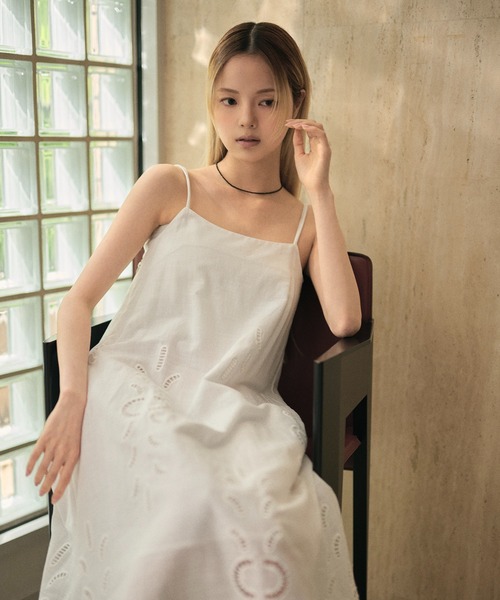 LAULEN（ローレン）の「cotton embroidery camisole long dress /コットンエンブロイダリーキャミソールワンピース（ワンピース・レディース・ホワイト/ブラック・FREE）」の10枚目の写真